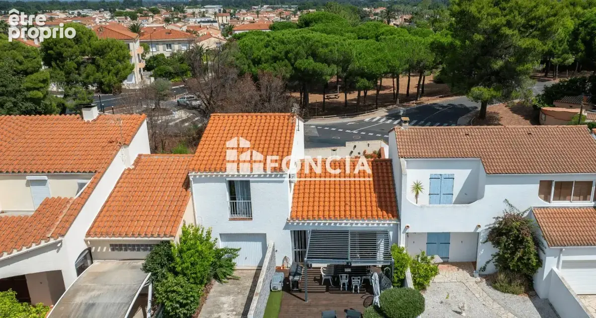 Entre le village et les plages, découvrez cette superbe maison de 105 m² habitables - photo 10