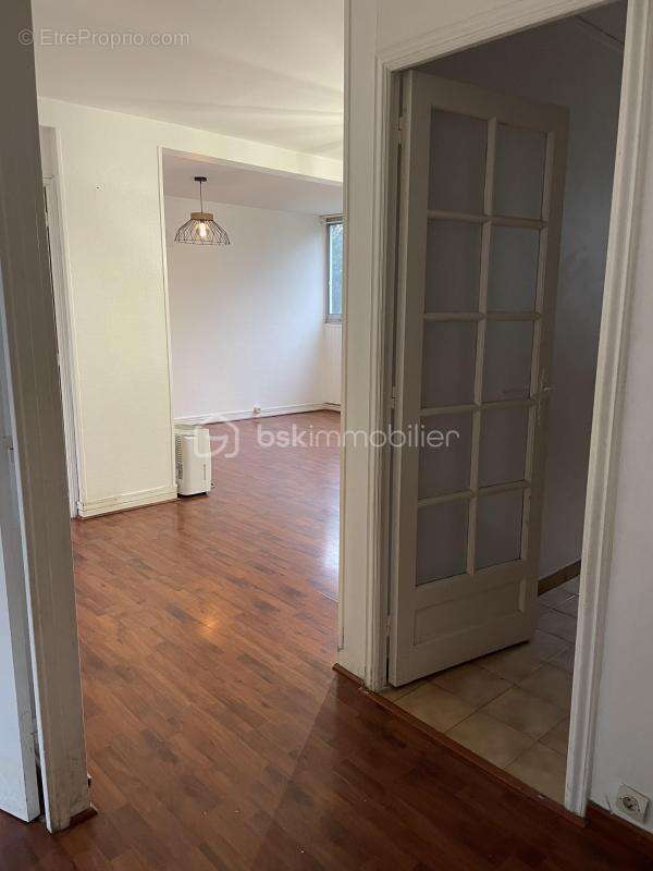Appartement à SAVIGNY-SUR-ORGE
