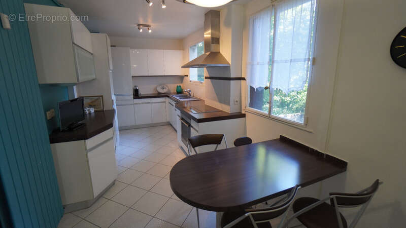 Appartement à ENGHIEN-LES-BAINS