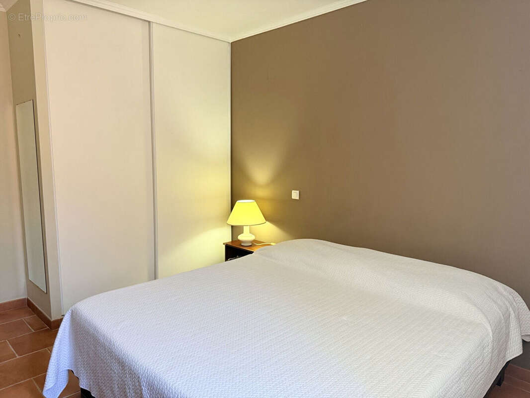 Maison à LAGARDE-PAREOL