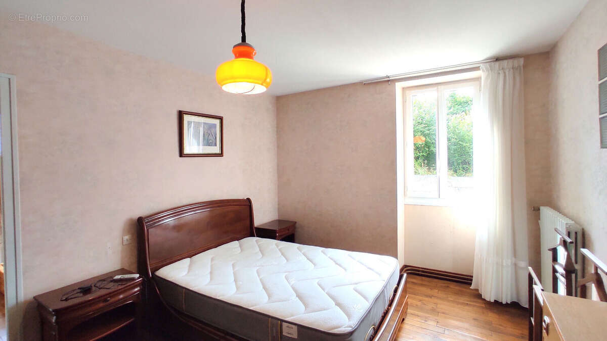 Maison à CHATELLERAULT