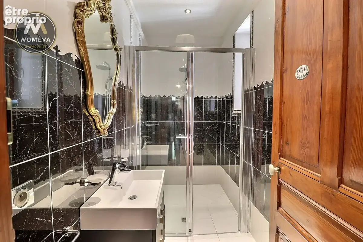 Maison de maître Dunieres 15 pièce(s) 360 m2 - photo 14