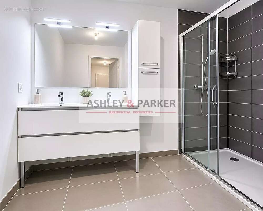 Appartement à DRAP