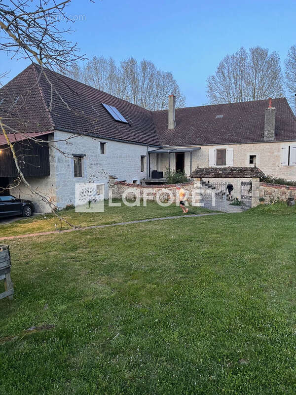 Maison à PAYRAC