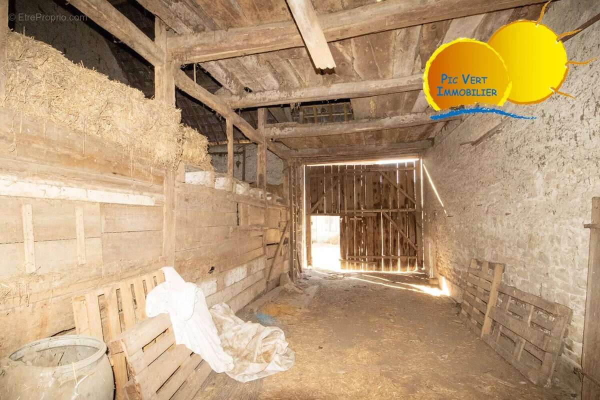 Maison de plain-pied avec grange - photo 8