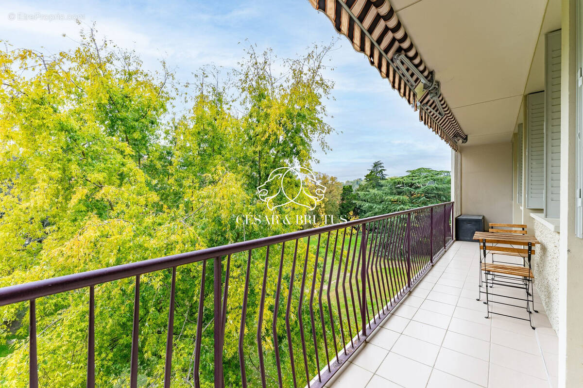 Appartement à LYON-9E