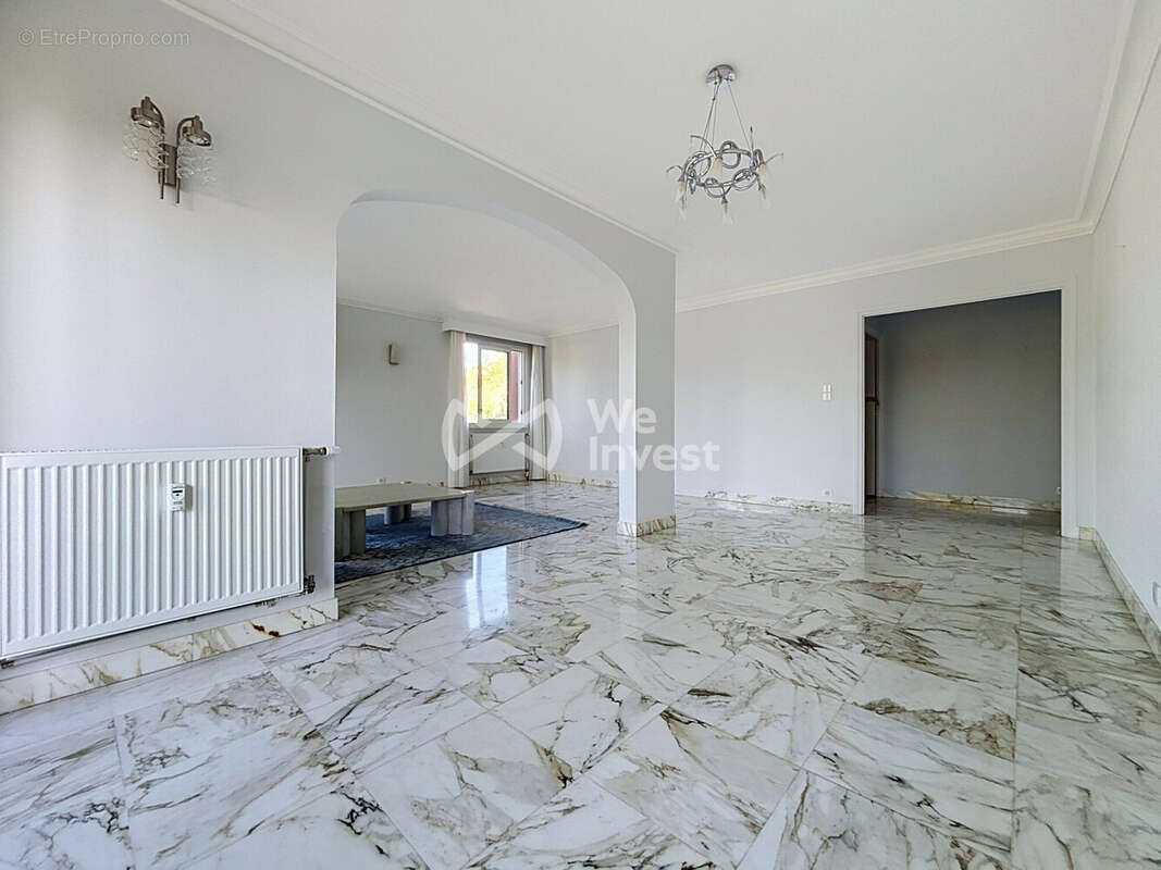 Appartement 90 m² à Lancrans  - photo 5