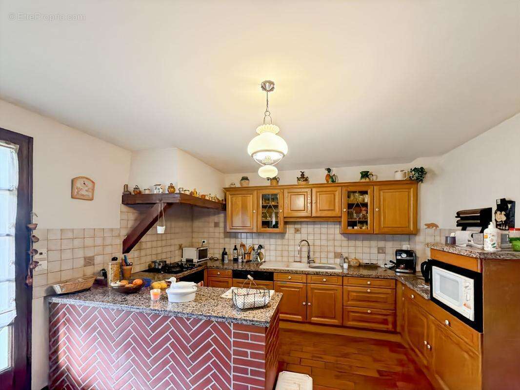 Maison à JOUY-LE-POTIER