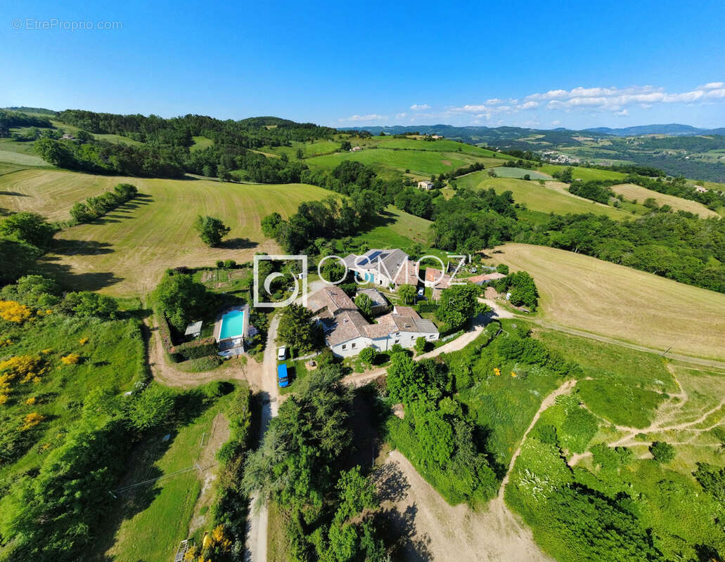 Maison à SAINT-PERAY