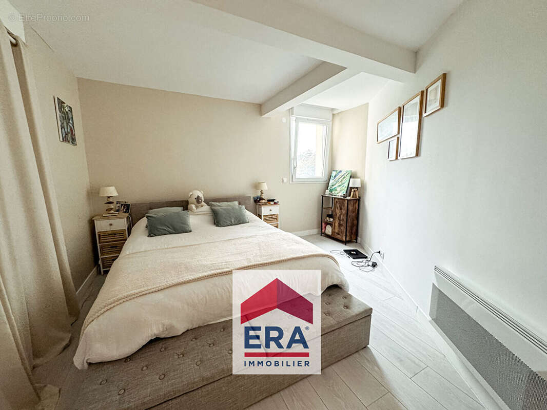 Appartement à SARTROUVILLE
