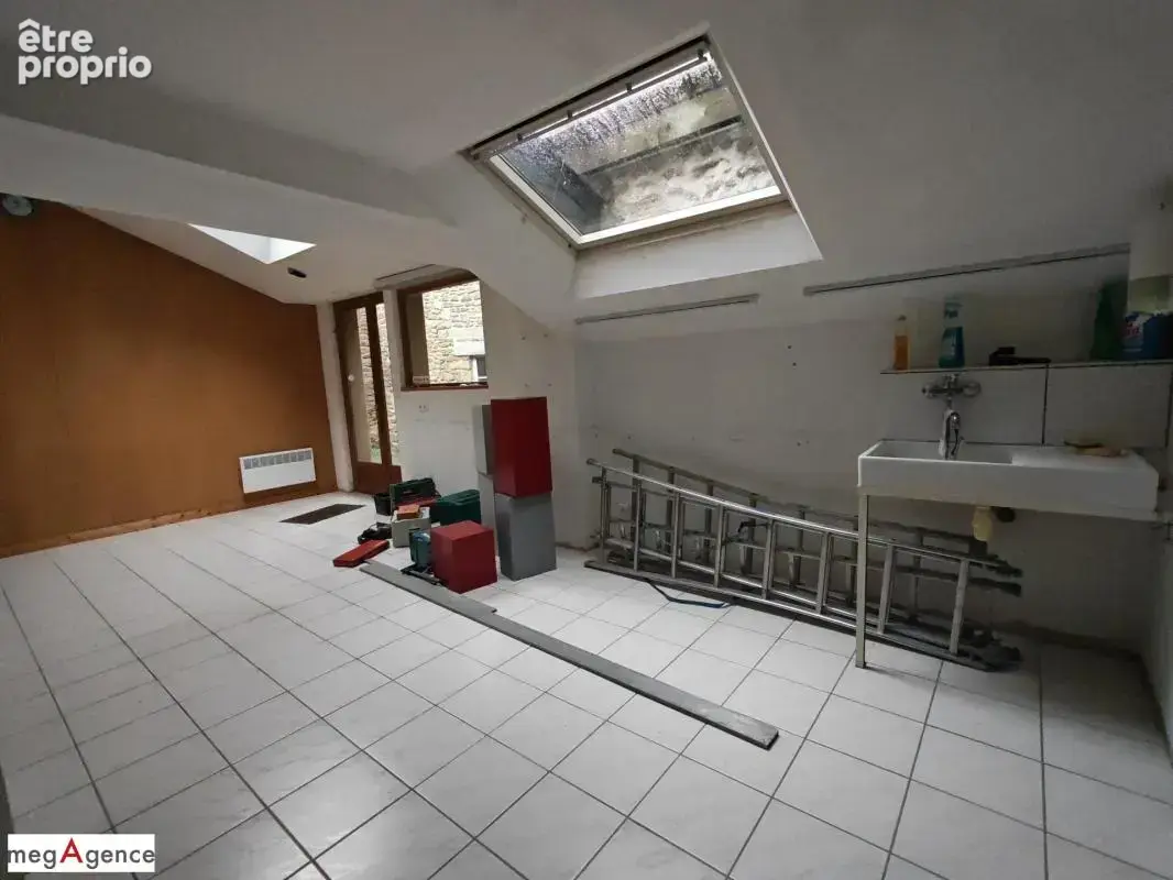 Local commercial 65 m² - 3 pièces - BEAUSSAIS SUR MER - photo 3
