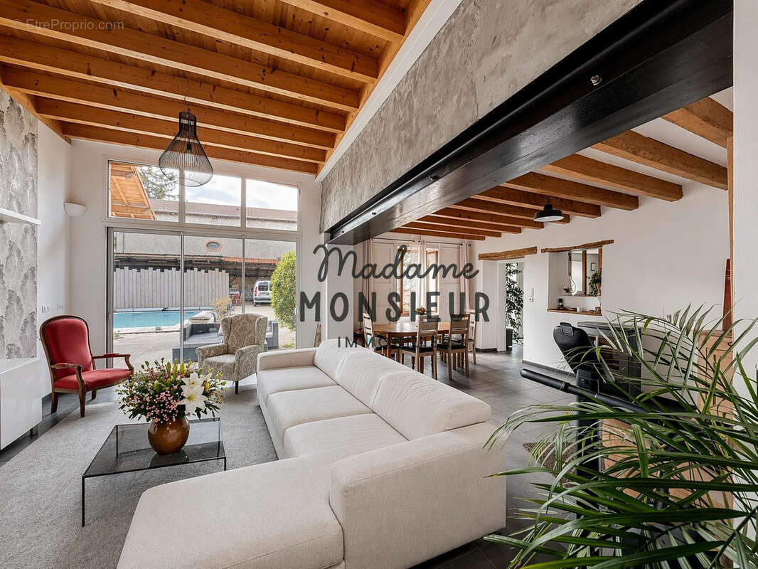 Maison à CHATEAUVILAIN