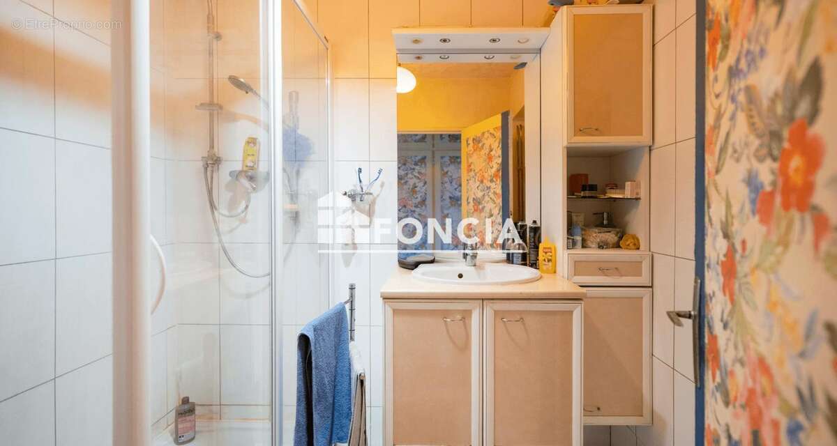 Appartement à FLEURY-LES-AUBRAIS