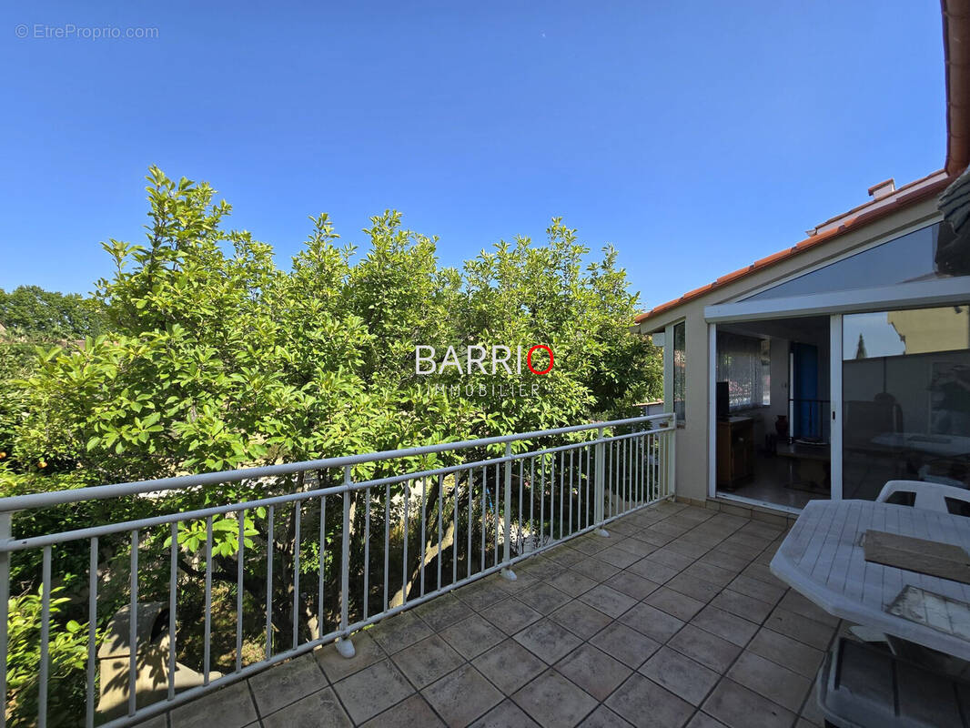 Maison à SAINT-GENIS-DES-FONTAINES