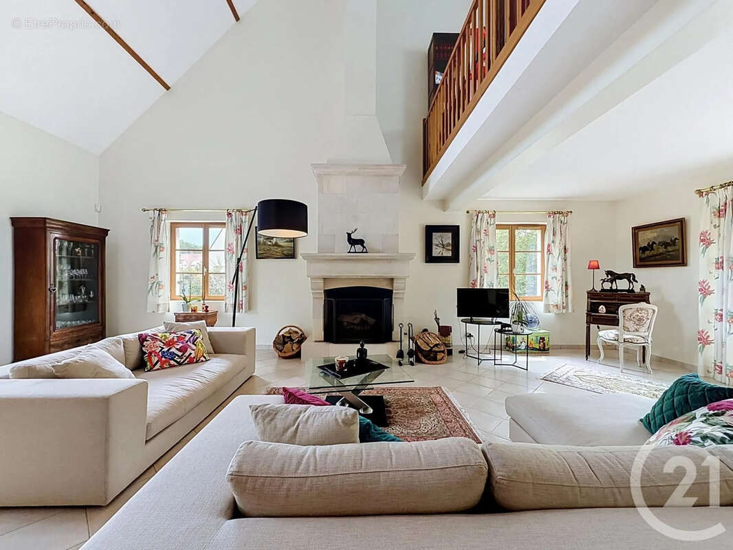 Maison 263 m² à Ardon  - photo 4