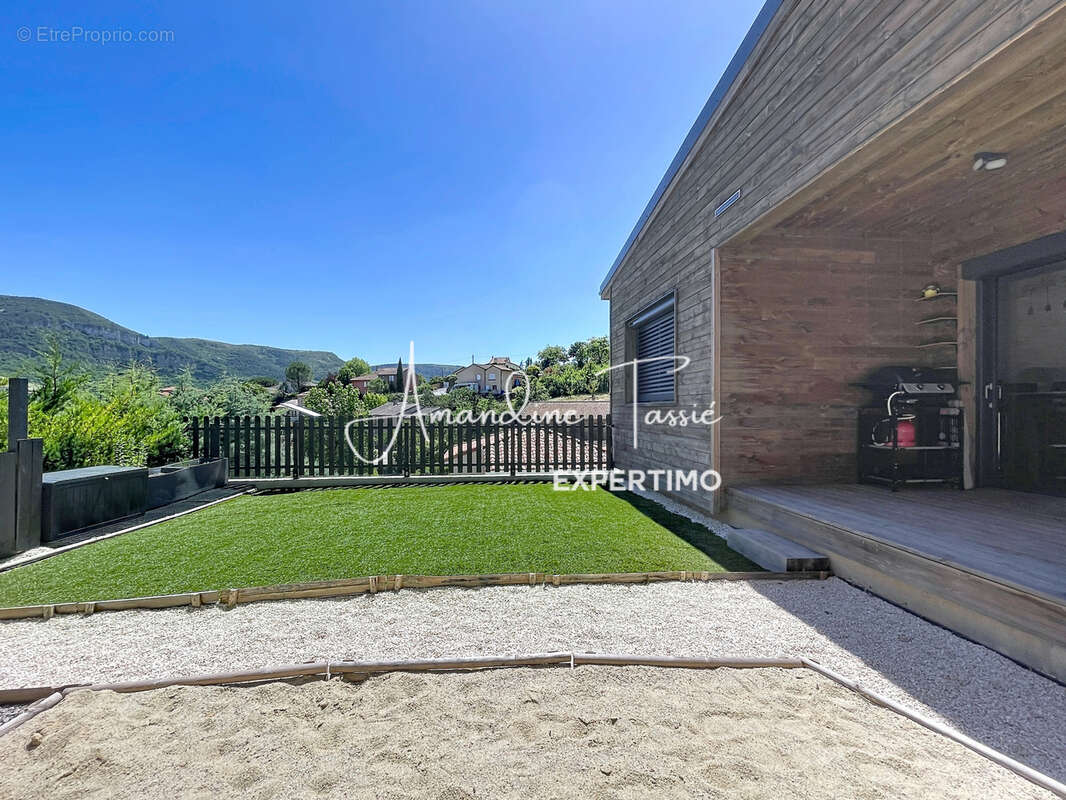 Maison ossature bois haut de gamme avec vue dominante   Classe A   4 chambres   Terrain de 528 m2 - photo 19