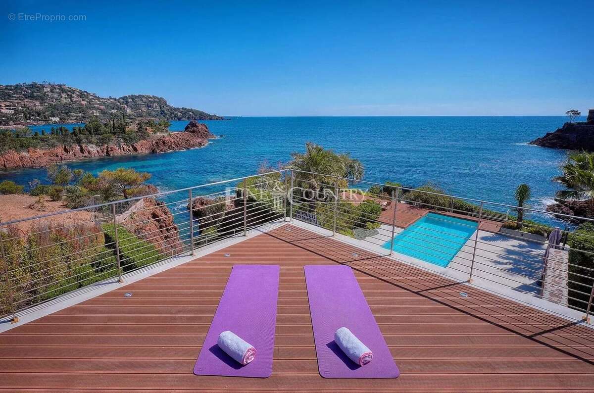 Vente Villa pieds dans l'eau au Trayas, Théoule-sur-Mer - photo 3