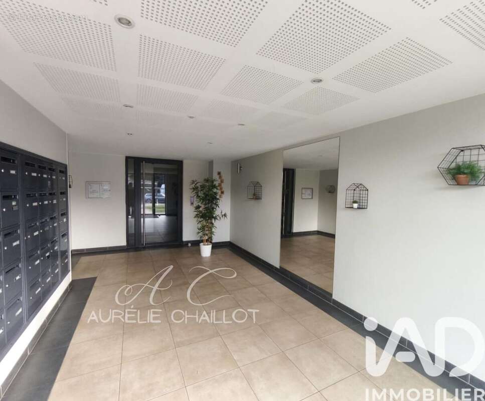 Photo 2 - Appartement à DAMMARIE-LES-LYS