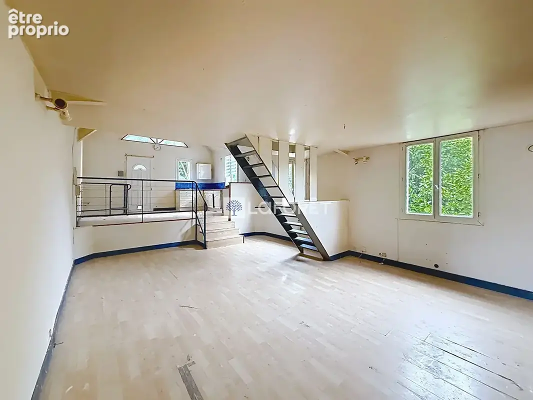 Maison de 94 m²  avec garage triple à Yport . Beau potentiel! - photo 2