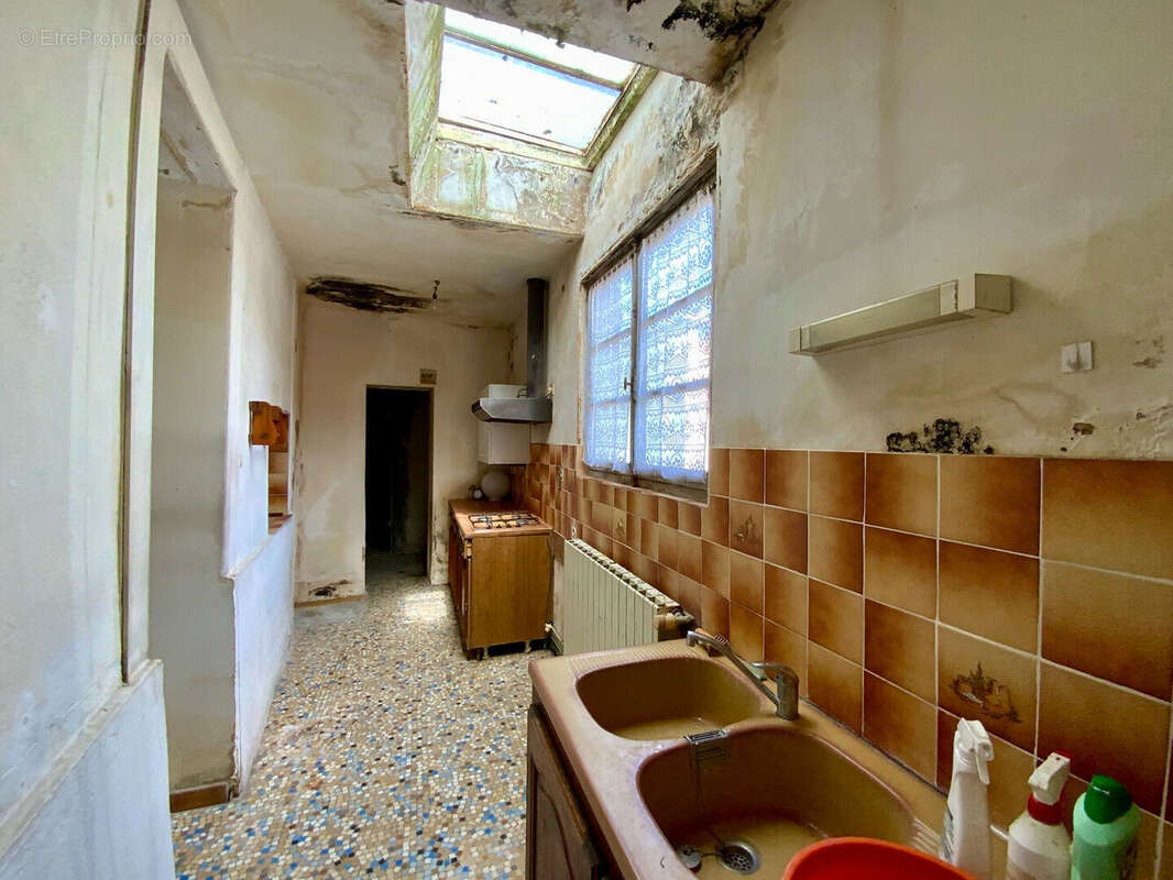 Maison à SAINT-CIERS-DU-TAILLON