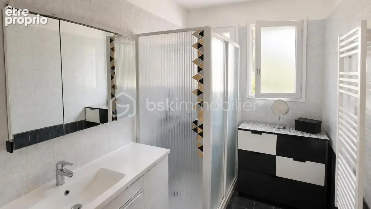 EXCLUSIVITÉ – La Marquise : propriété familiale avec terrain de 680 m²” - photo 11