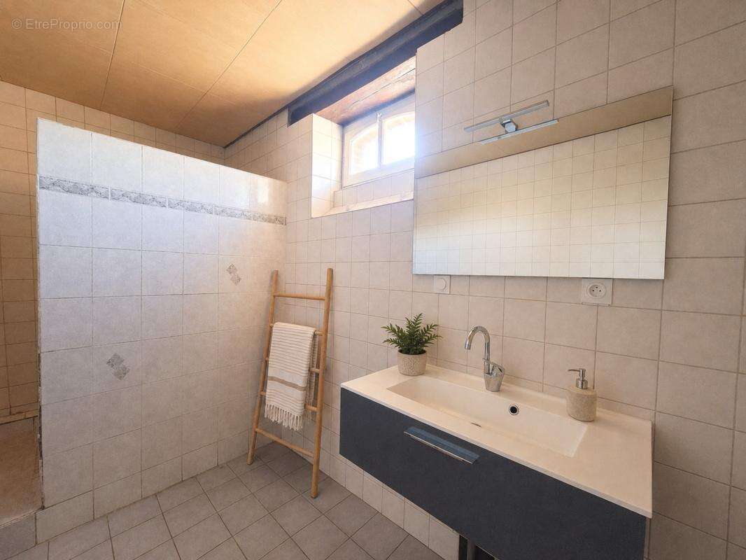 Propriété Corps de ferme SAINT DENIS DE GASTINES (53) - photo 10