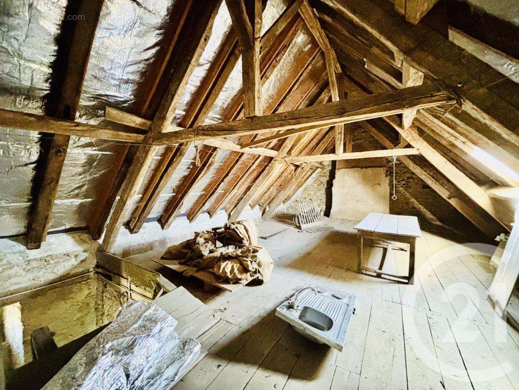 Maison à LA PORCHERIE