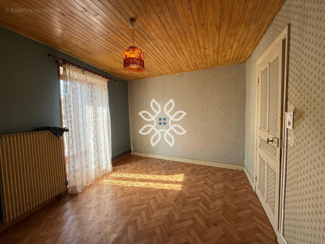 Maison de Bourg de 99 M2 - photo 10