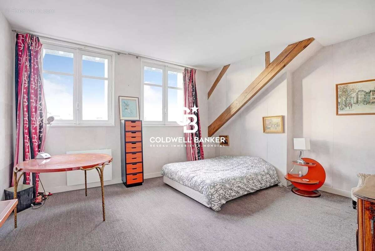 Appartement à VERSAILLES