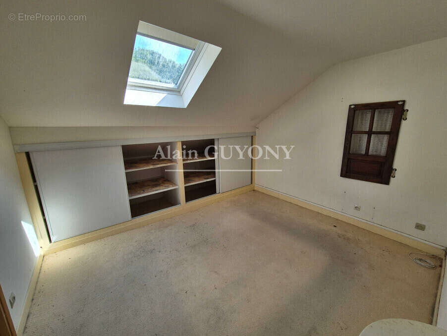 Maison à PONT-L&#039;EVEQUE