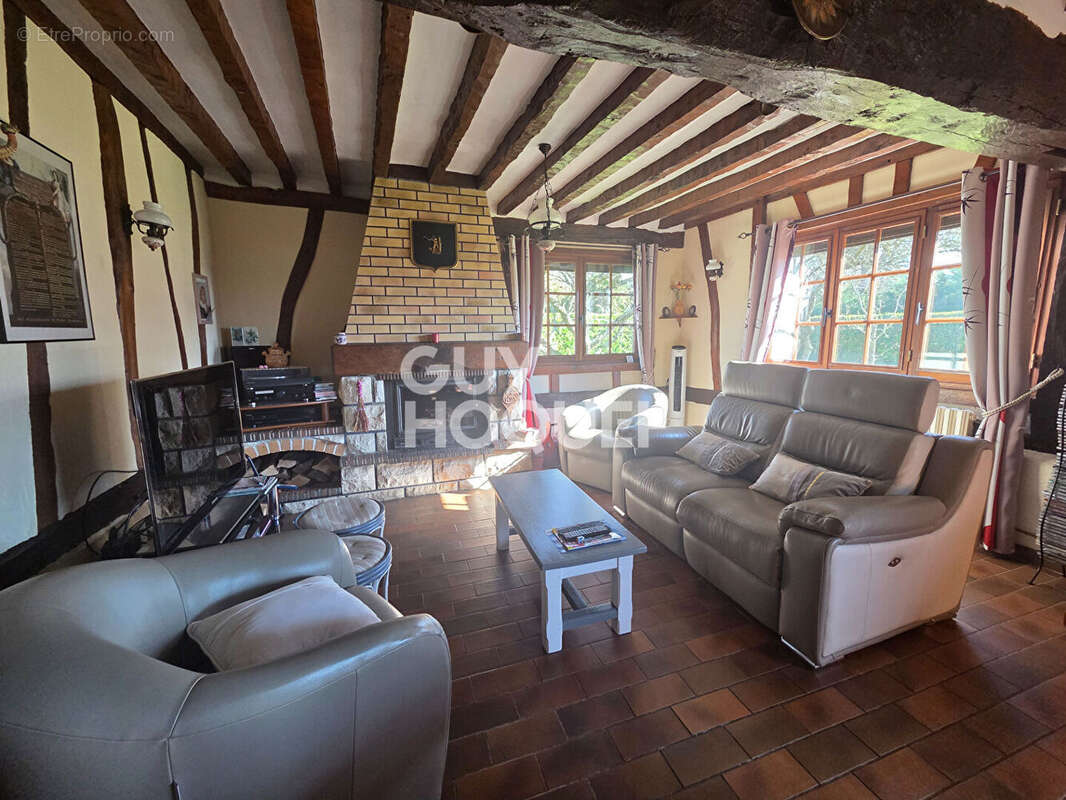 Maison à BOSC-RENOULT-EN-ROUMOIS