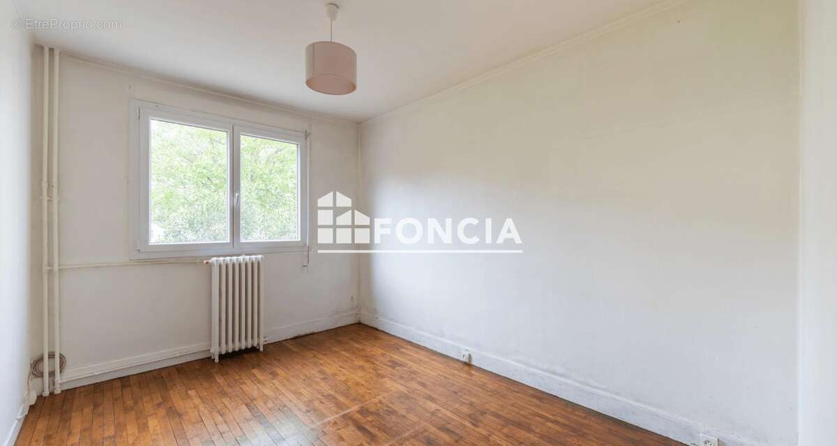 Appartement à RUEIL-MALMAISON