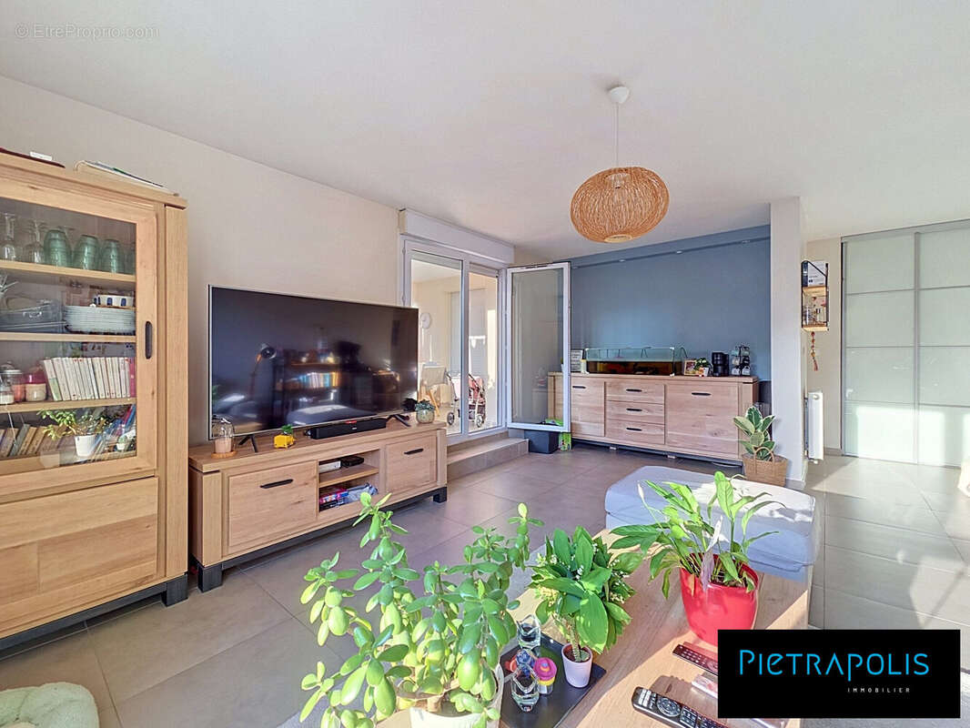 Appartement à SAINT-PRIEST