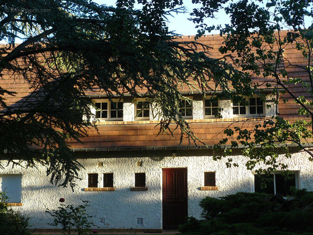Maison à MAREIL-SUR-MAULDRE