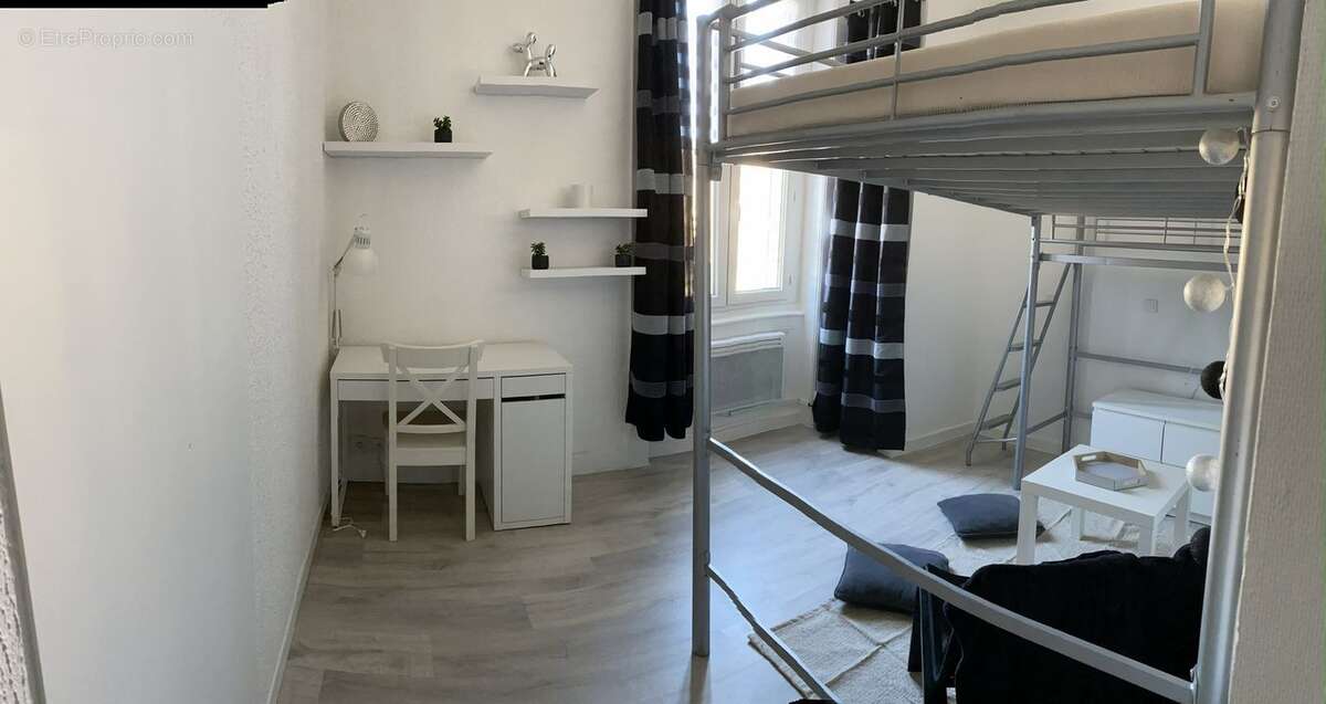 Appartement à SAINT-ETIENNE