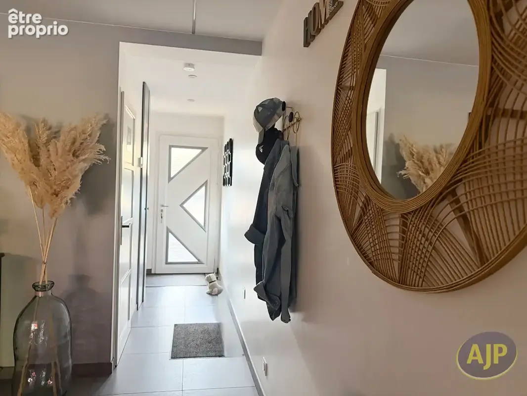 Maison  6 pièce(s) - photo 3