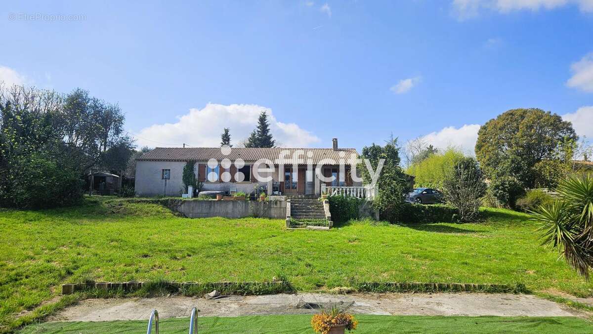 Maison à SAINT-PAUL-EN-FORET