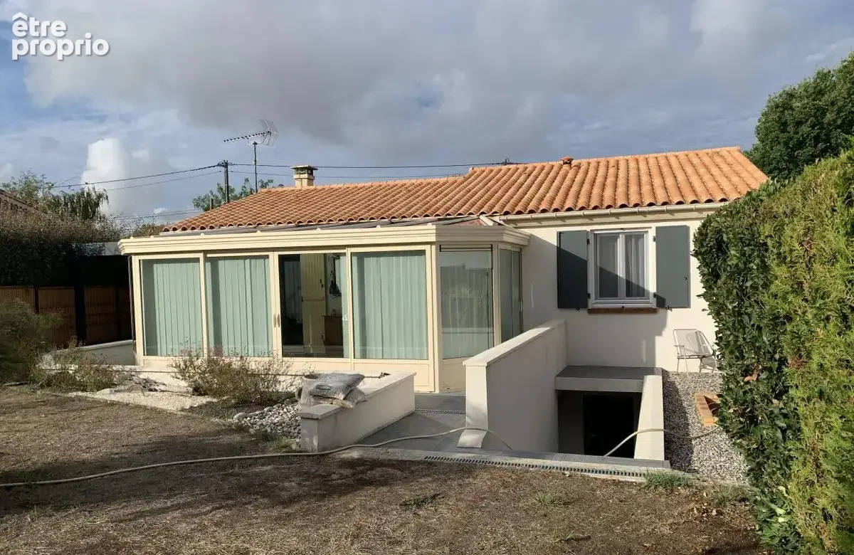 Maison à MESCHERS-SUR-GIRONDE