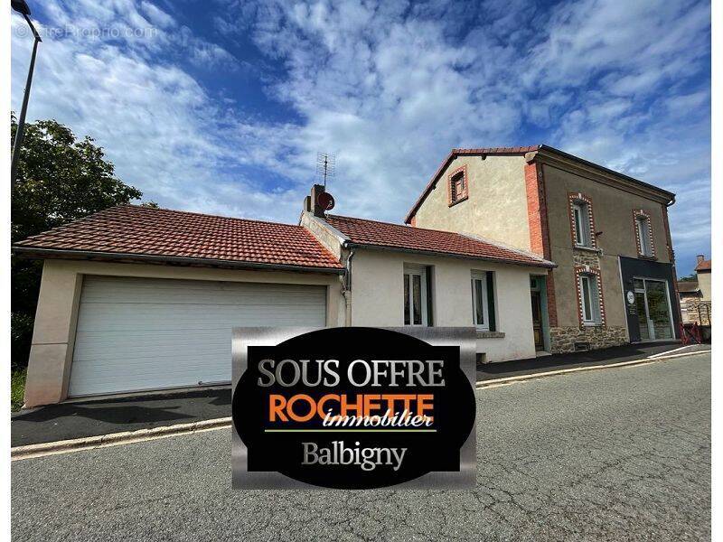 Maison à SAINT-JUST-LA-PENDUE