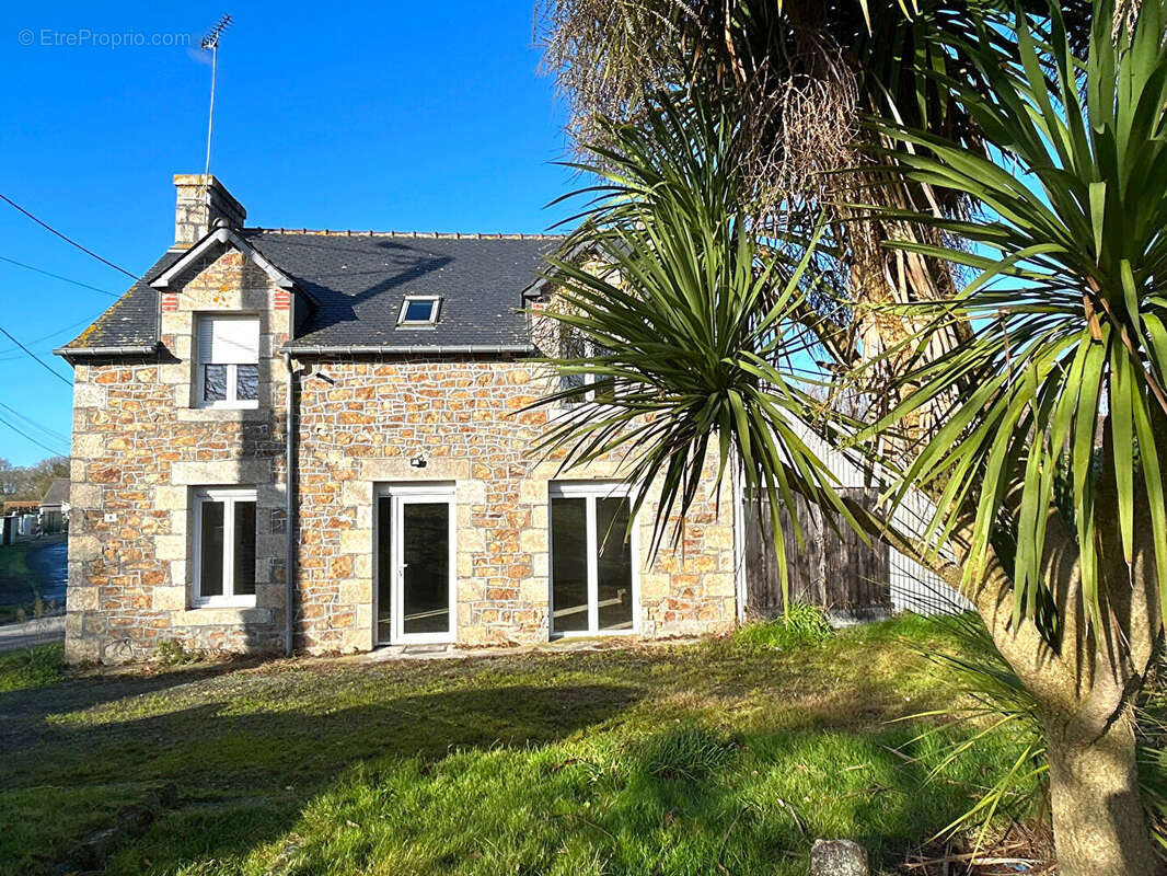 Maison à LANDEHEN
