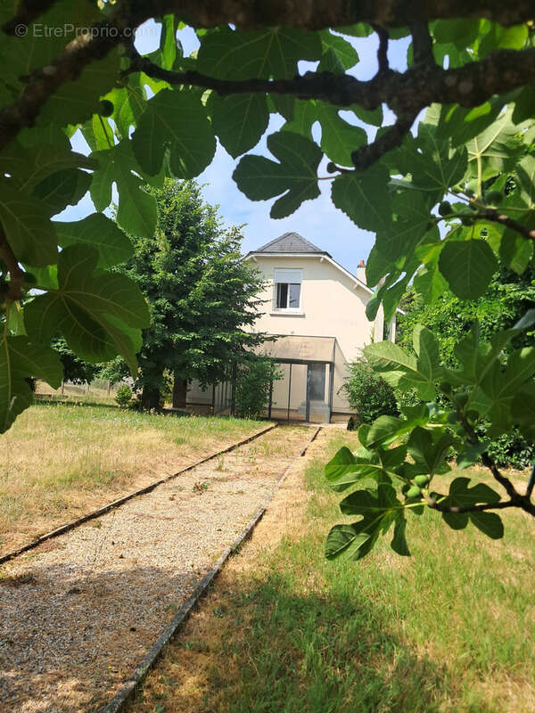 Maison à SAINT-SORNIN-LAVOLPS