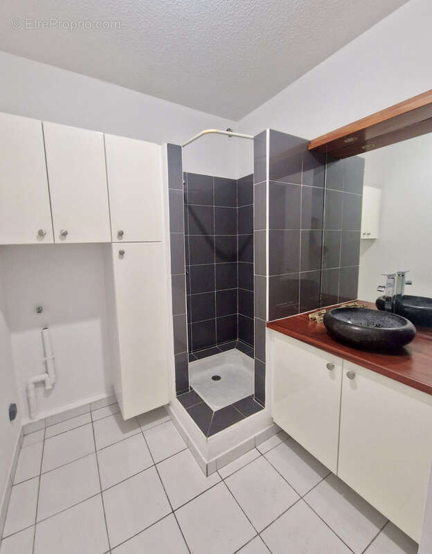Appartement à BAIE-MAHAULT