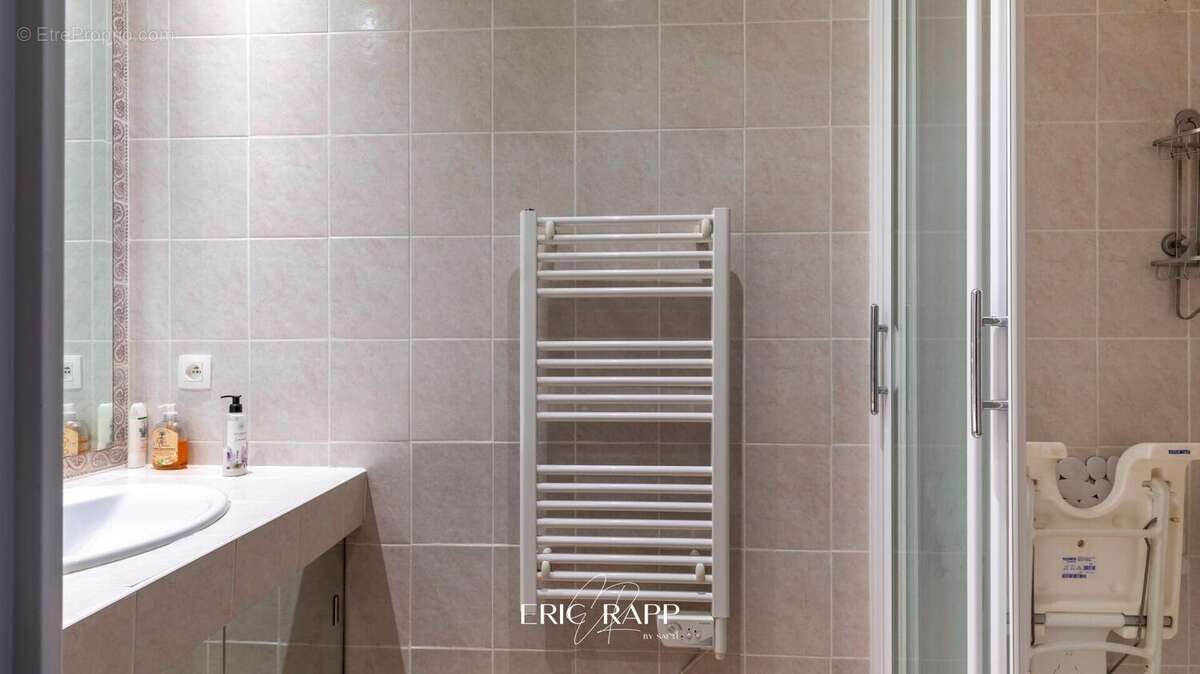 Photo 8 - Appartement à SAINT-RAPHAEL