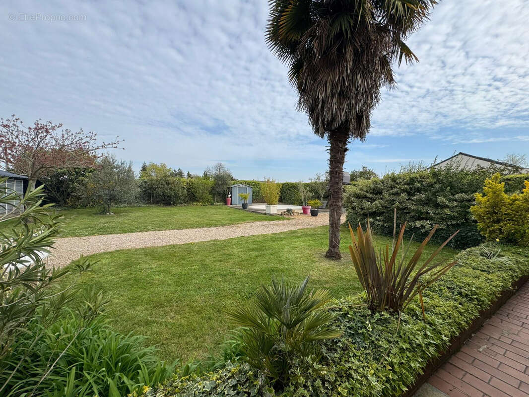 Maison à SAINT-MATHURIN-SUR-LOIRE