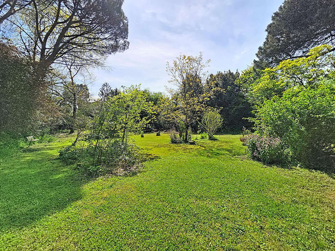 Terrain en ULTRA CENTRE de Pessac (33600) - photo 3