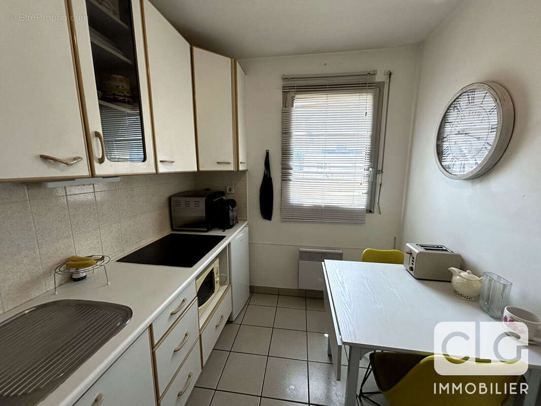 Kerfeunteun - Appartement T2 avec Garage - photo 3