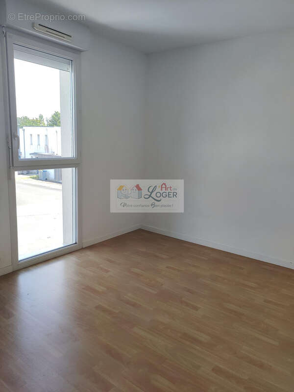 Maison à SAINTE-LUCE-SUR-LOIRE