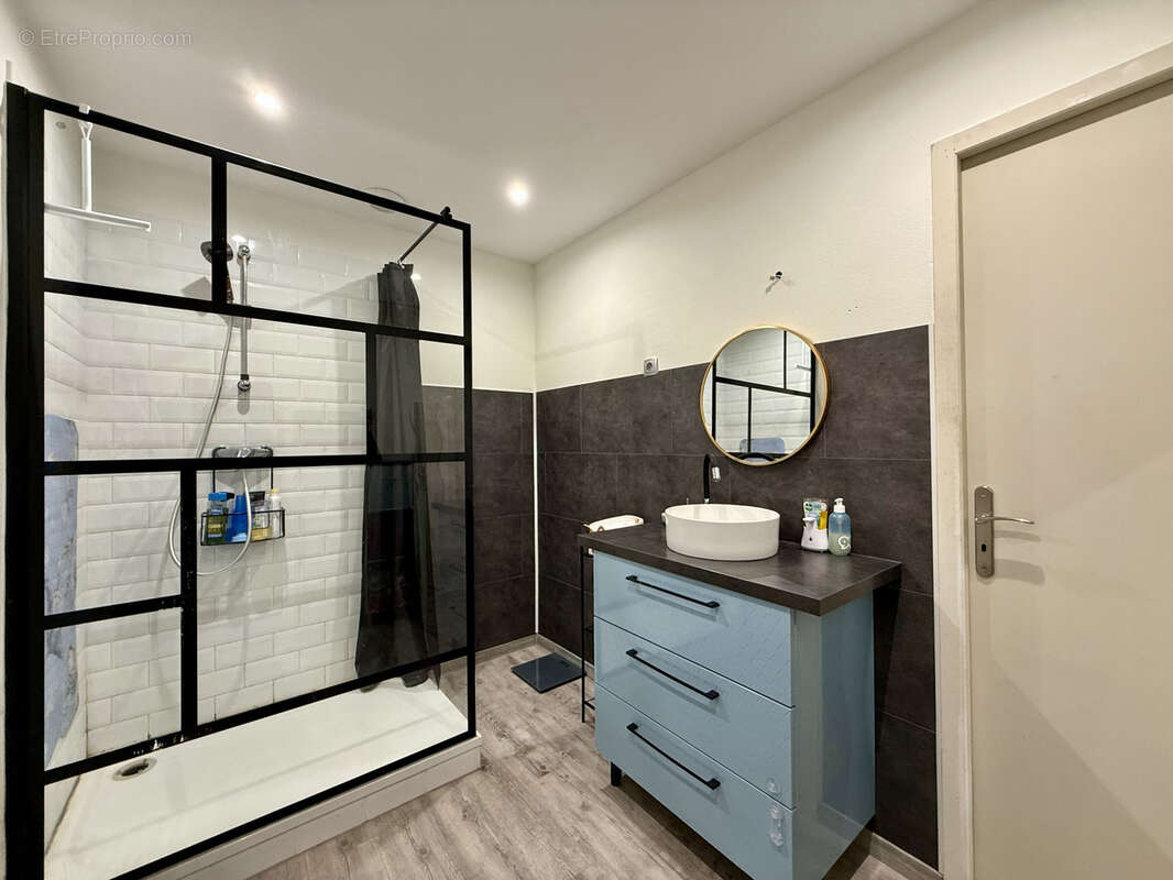 Maison à SAINT-THIBERY