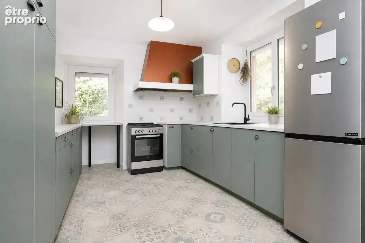 Maison de 9 pièces de 183 m² à Saint-Aubin-du-Cormier - photo 1