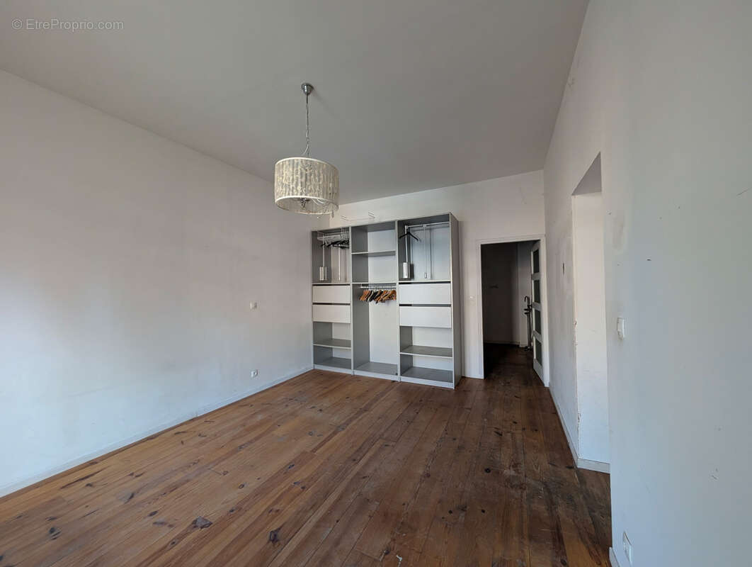 Maison à MONCHAUX-SUR-ECAILLON